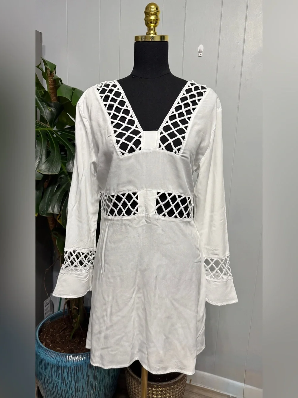 #18)  VENUS White Crochet-Trim Swim Coverup Dress